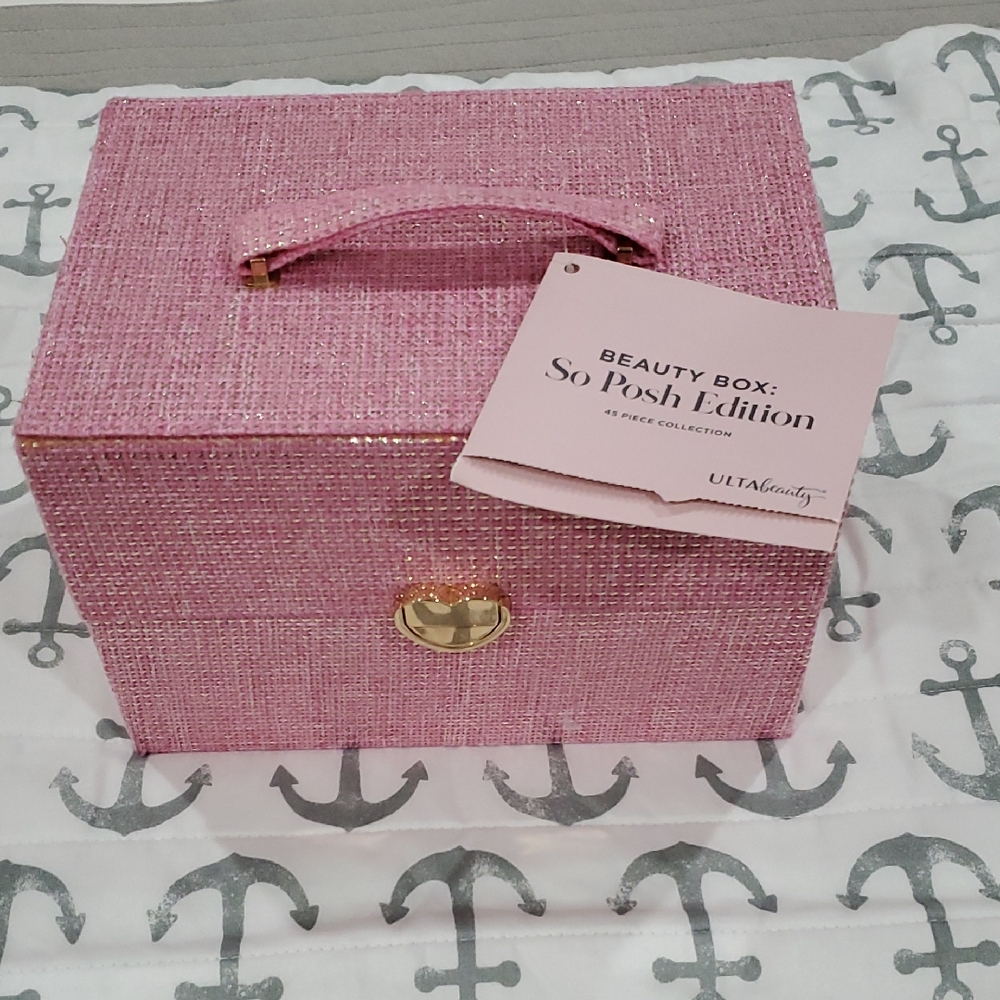 Ulta Beauty Pink Cosmetic Case - Oh So Posh Edition
